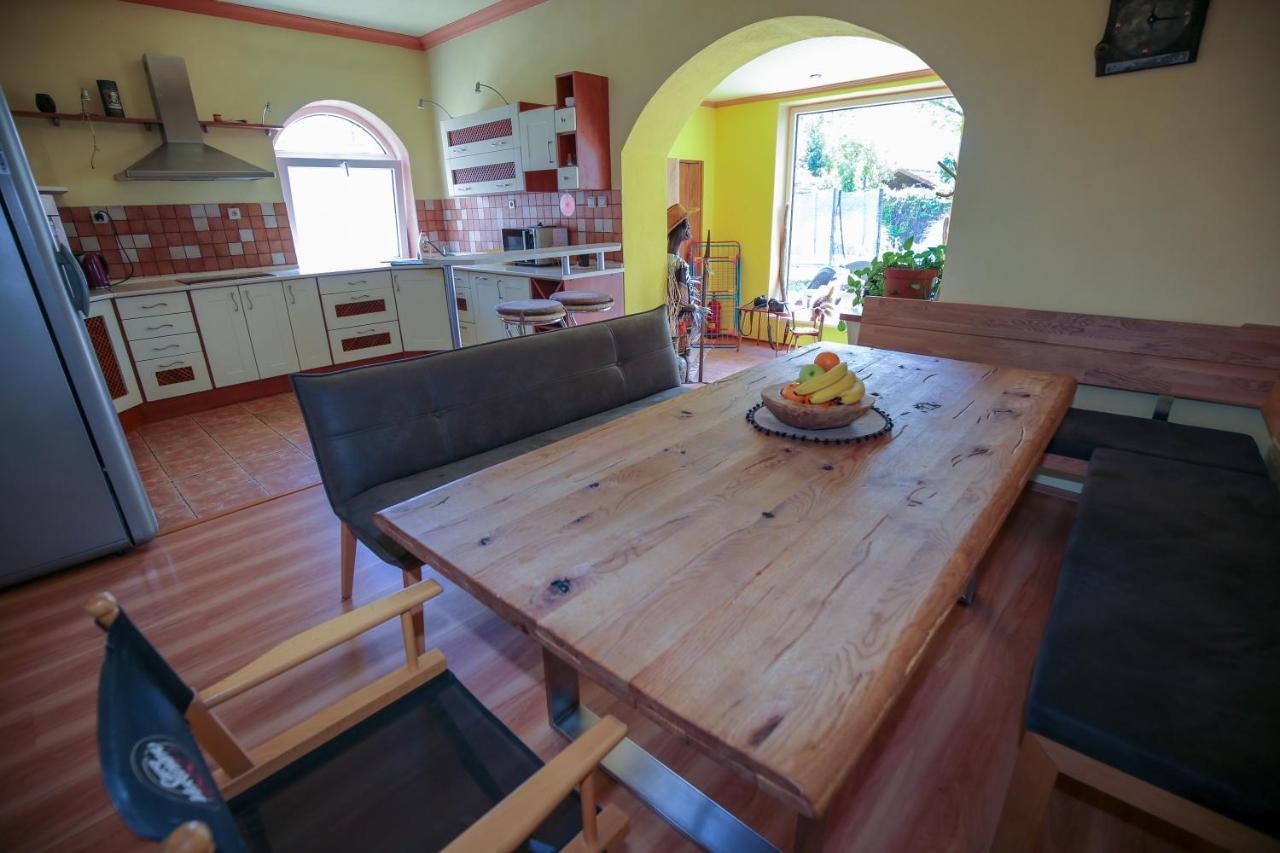 Villa Ametyst Štúrovo Eksteriør billede